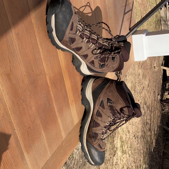 Salomon Authentic LTR GTX Mid Hiking Boots-Men’s - Picture 5 of 7